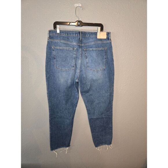 Everlane Women's Original Cheeky Jean Distressed with Raw Hem Size 33 Reg - Picture 4 of 11